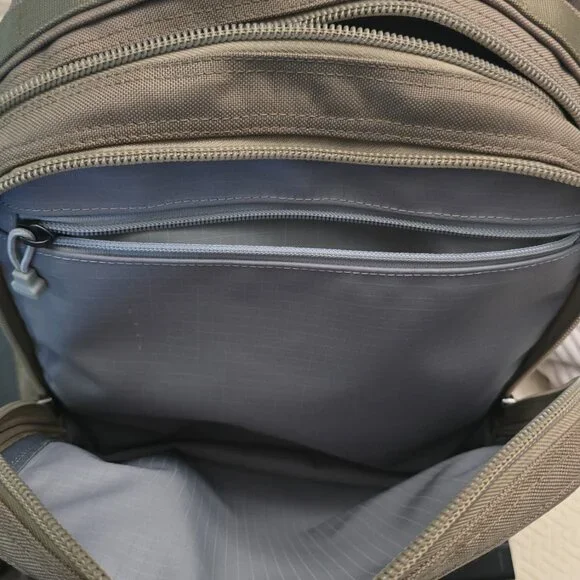 NEW YETI Tocayo Tan 26 liter backpack - Picture 12 of 12